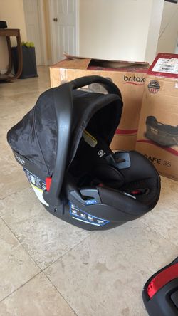 Infant Car Seat Britax