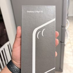 New Samsung Galaxy Z Flip7 FE 128GB Sealed