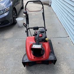 Electric Start Snow blower-works great!