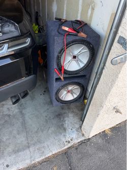 15 inch kickers