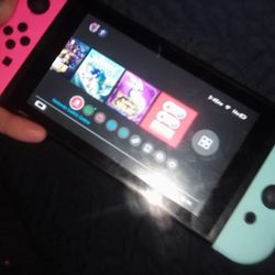 Nintendo Switch 
