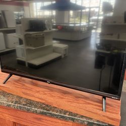 TCL Smart Tv (32”) 