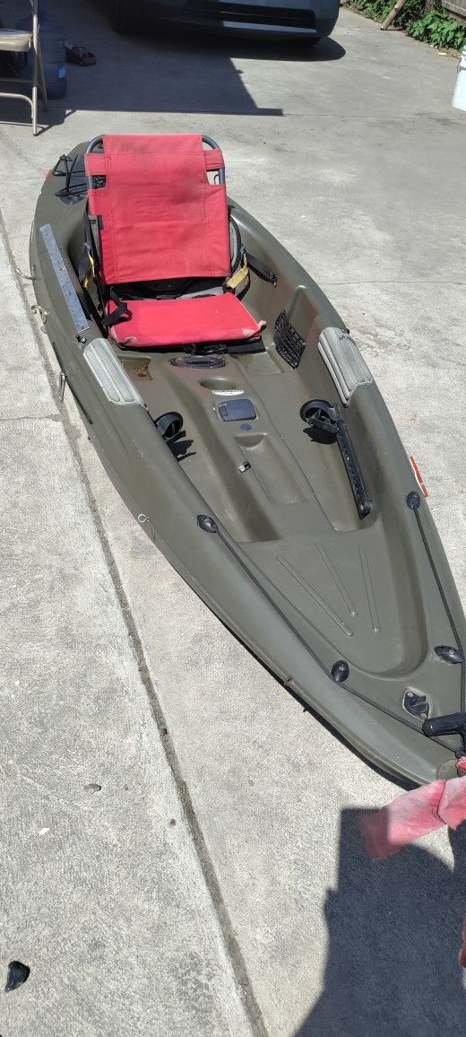 🐬 Sun Dolphin 10' Fishing Kayak