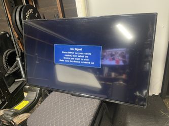43” Insignia TV