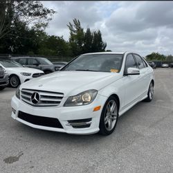 2013 Mercedes Benz C230