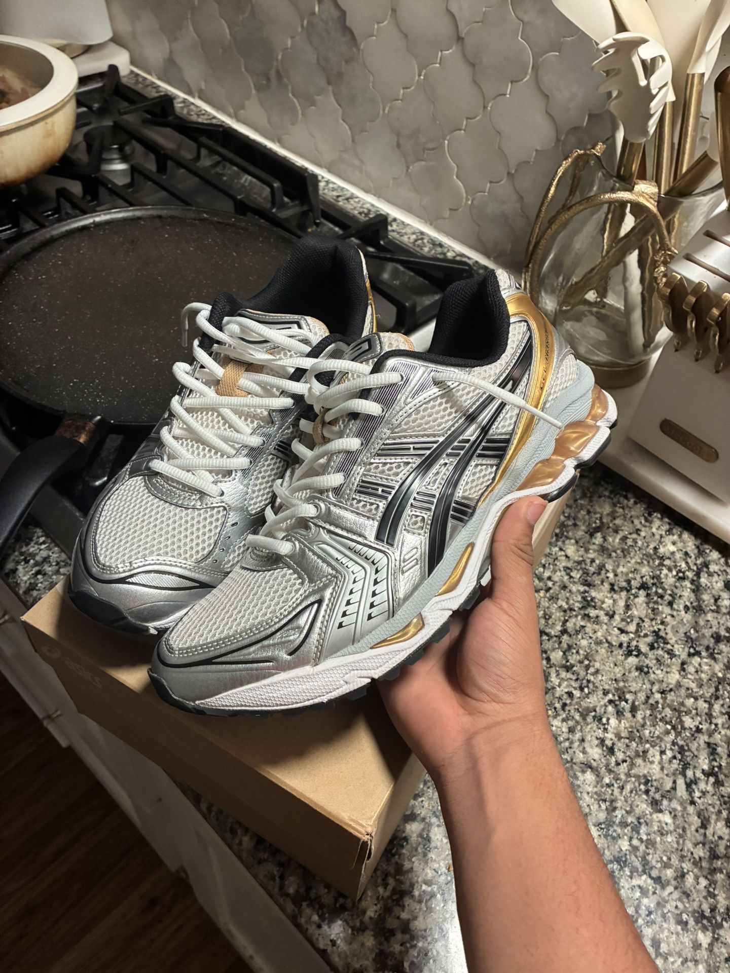 ASICS Gel kayano 14 White Pure Gold