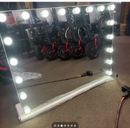 Vanity mirror