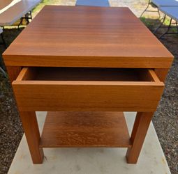 Danish Modern MCM Mid Century Modern  Side / End Table