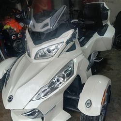 2012 Can  AM SPIDER 1000 LIMITED EDITION...