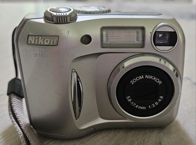 Nikon Coolpix 3100 Silver Digital Camera