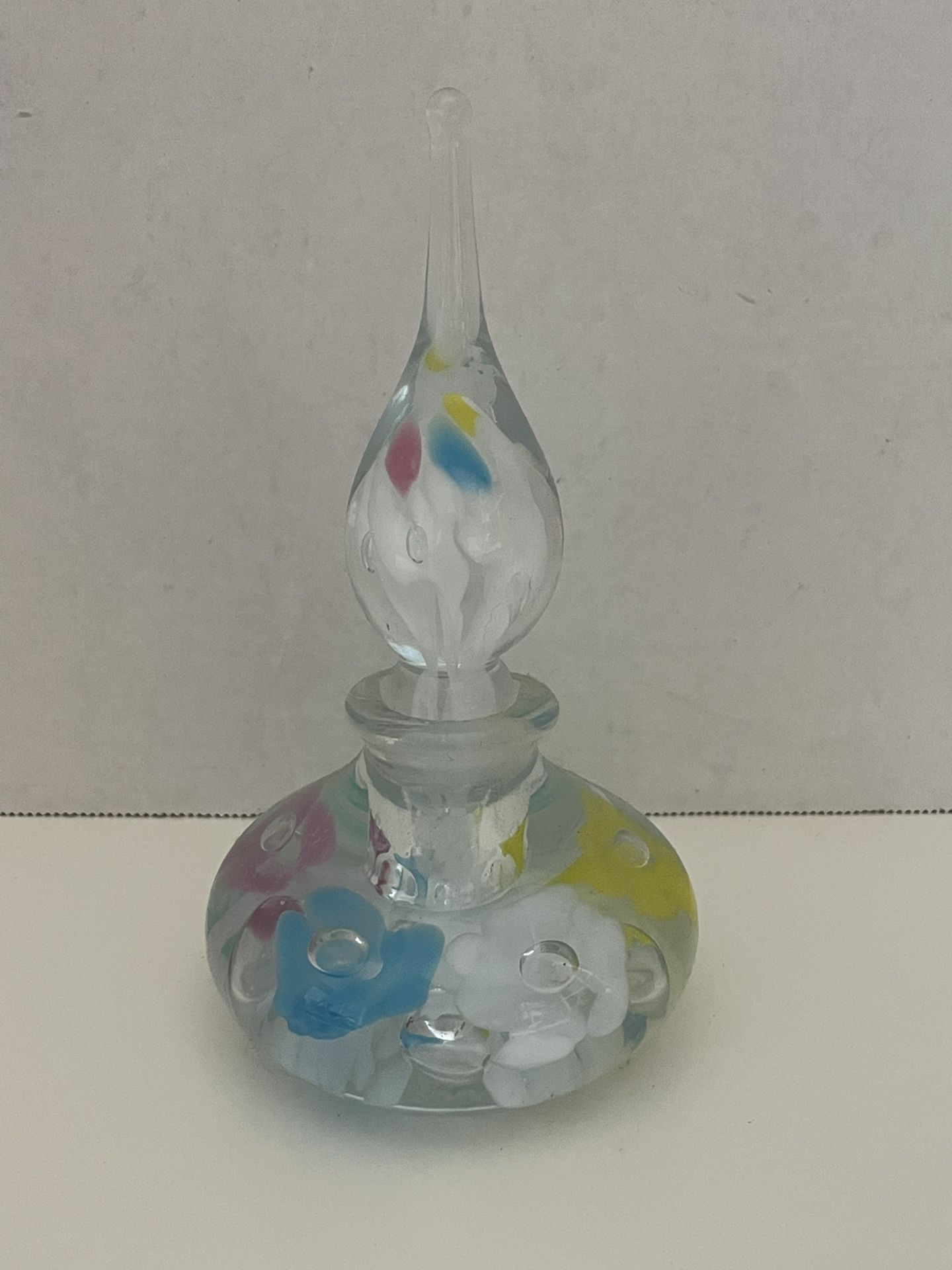 Unique Vintage Gibson Art Glass Floral Perfume Bottle, 2002, Never Used.