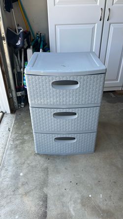 Sterilite 3 drawer storage