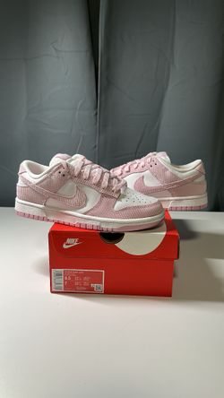 Nike Dunk Low Corduroy Pink