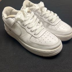 Nike Air Force 1 Low White Sneakers