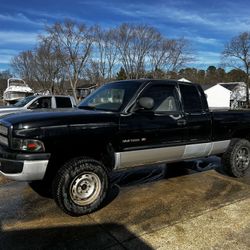 2000 Dodge Ram 1500