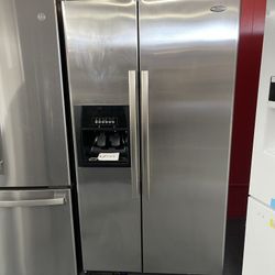 Whirlpool 25 Cu Ft Black And Stainless Steel Side By Side Fridge. 1 Year Warranty 