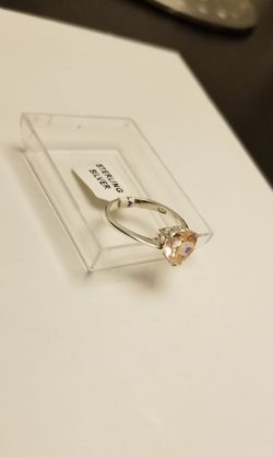 .925 Sterling Silver Ring Heart Size 7 Gift Boxed A1