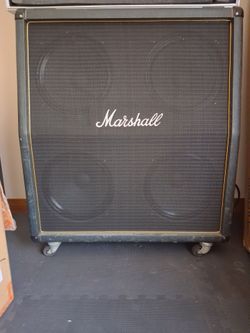 Marshall 4x12 Guitar Speaker Cabinet