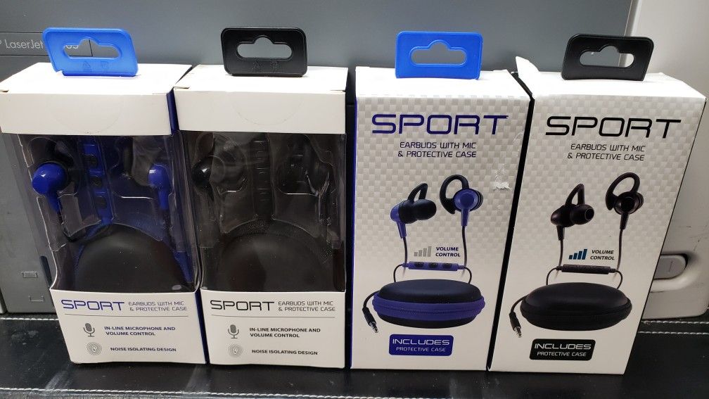 Sport Earbuds with microphone and case