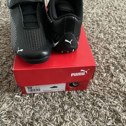 Boys Puma Size 3 