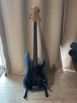 Fender Precision Bass - 2025 American professional ii