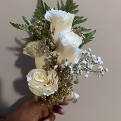 Corsage 