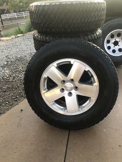 Oem Jeep wheels and tires