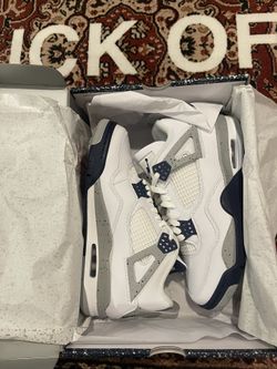 Jordan 4 Midnight Navy