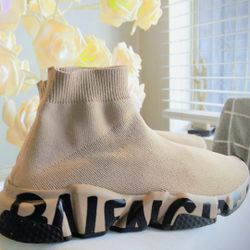 BALENCIAGA  Graffiti Speed Trainers W Sz6