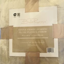 Plush flannel throw blanket NEW