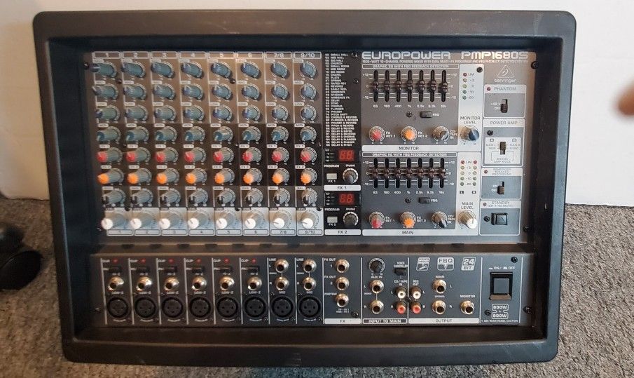 Behringer Europower PMP1680S 10-channel 1600W Powered Mixer EUC