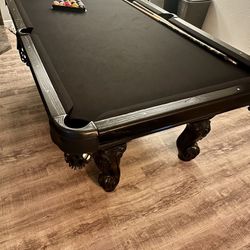 POOL TABLE FOR SALE  8ft