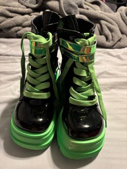 Demonia Shaker-52 Boots Black Patent- UV Neon Green