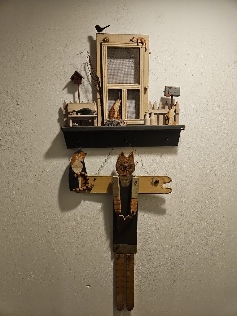 Wooden Cat Wall Hanging