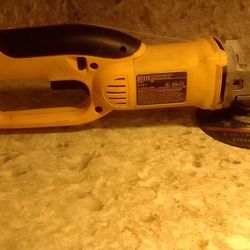 DeWalt Cordless Cutoff Tool