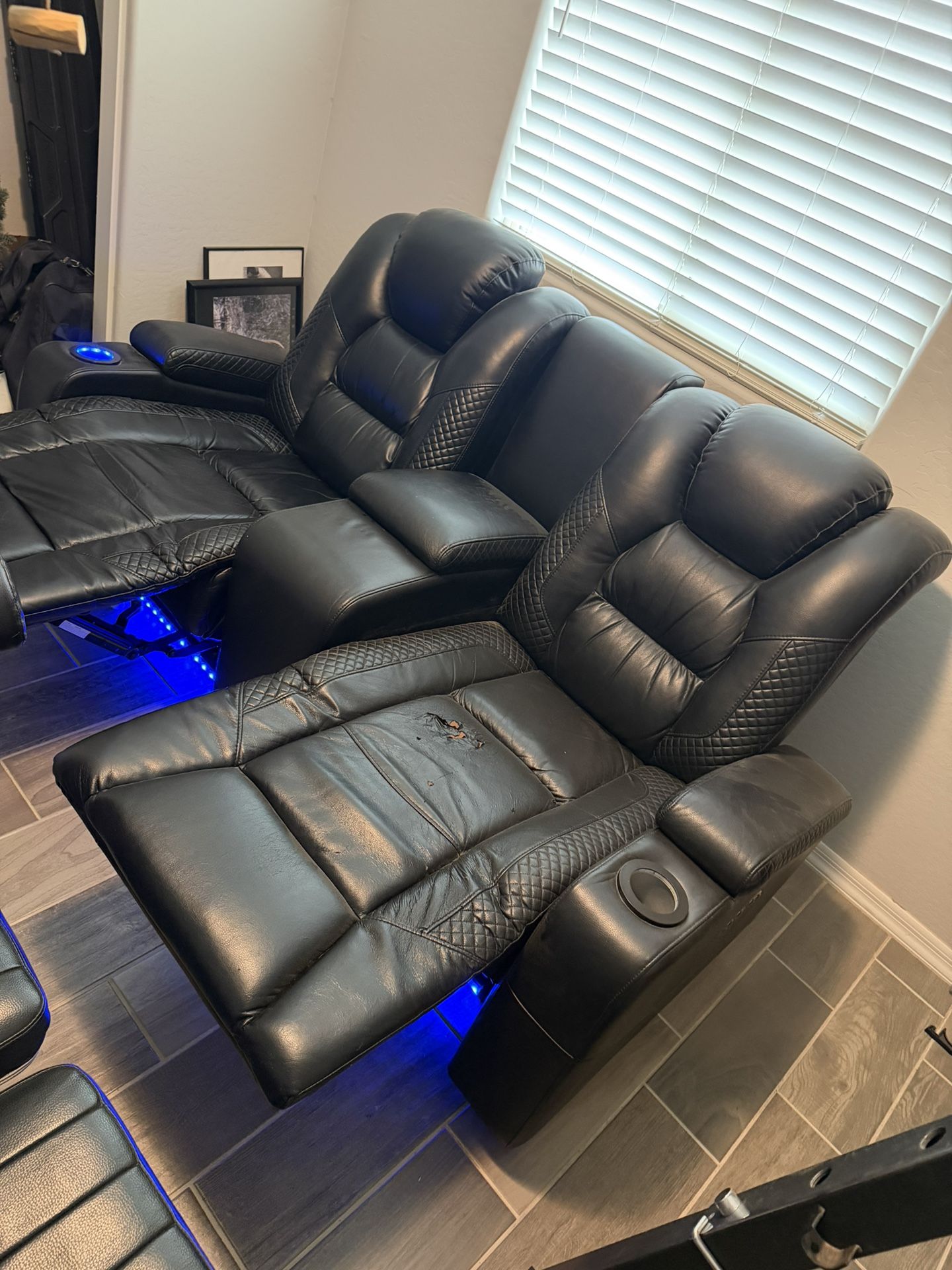 Electric Reclining Sofa