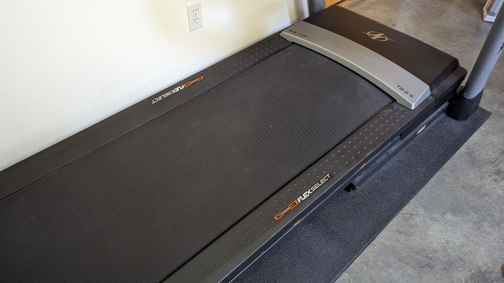 Nordictrack T8.5s Treadmill for Sale in Seattle, WA OfferUp