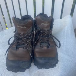 PATAGONIA SHOES SIZE 11