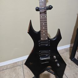 B.C. Rich Warlock + 75 Watt Line6 Amp