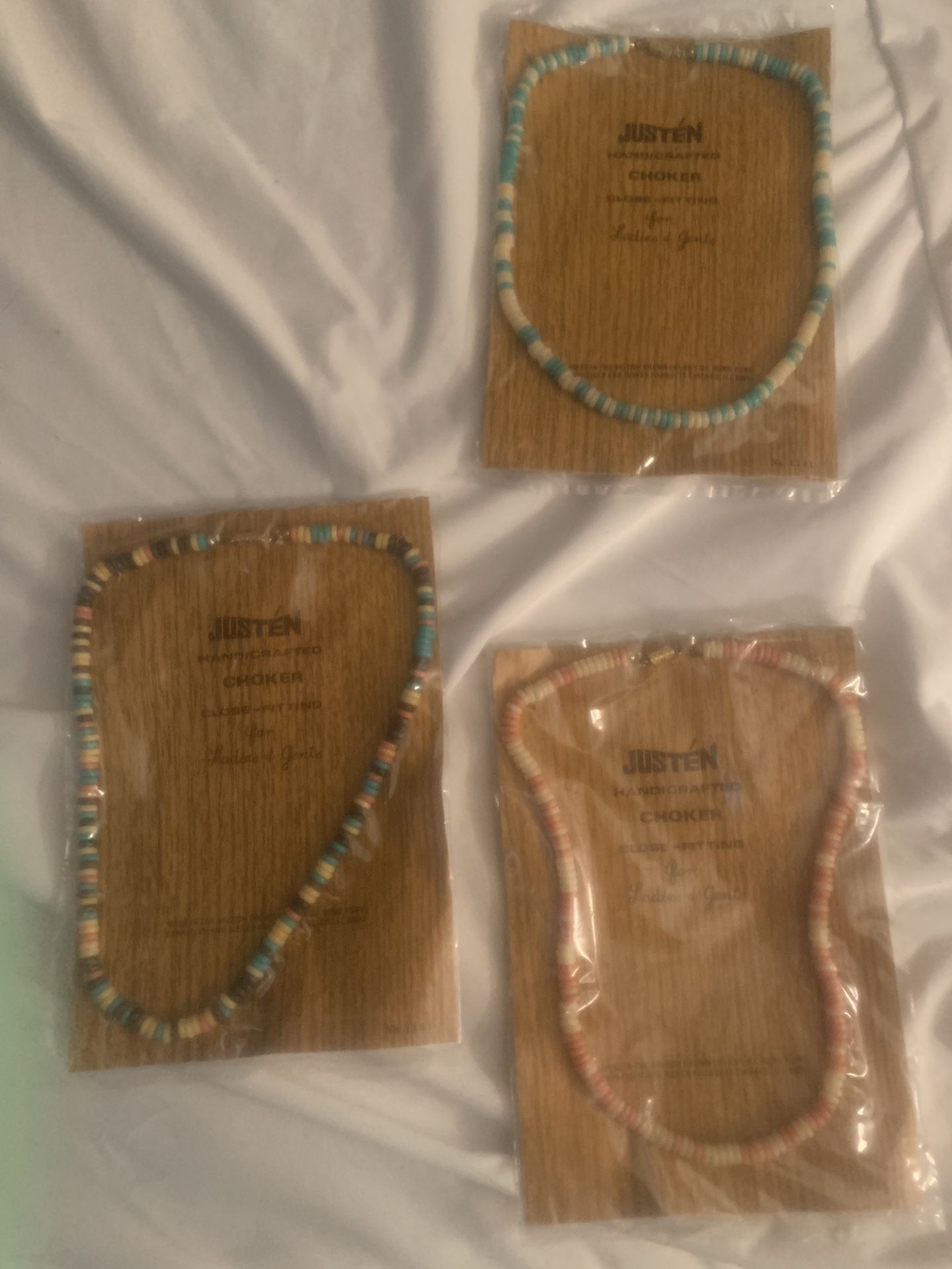 Male Or Female All Ages -Vintage Choker / Necklace Still In Package