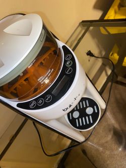 Baby brezza/ formula machine