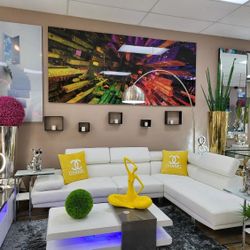 Brand New In The Box Snow White Sectional!!! Take It Home With Only $39 Down Payment ( PLEASE READ The Description Below)