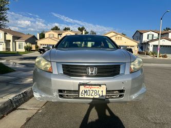 Honda accord 2010