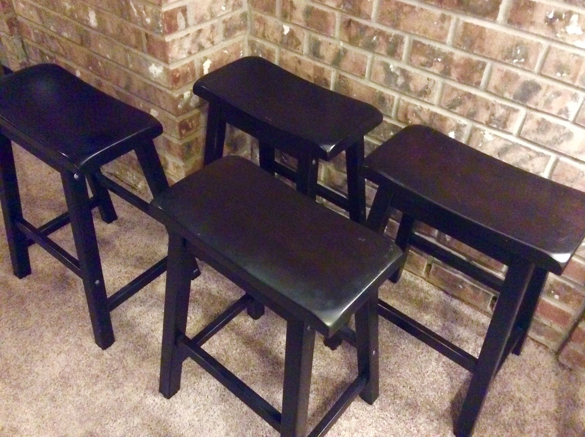 Set of 4 handsome Dark Wood Counter Stools