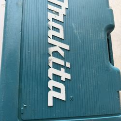 Makita Rotary Hammer HR4002