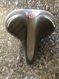 Schwann padded bike seat