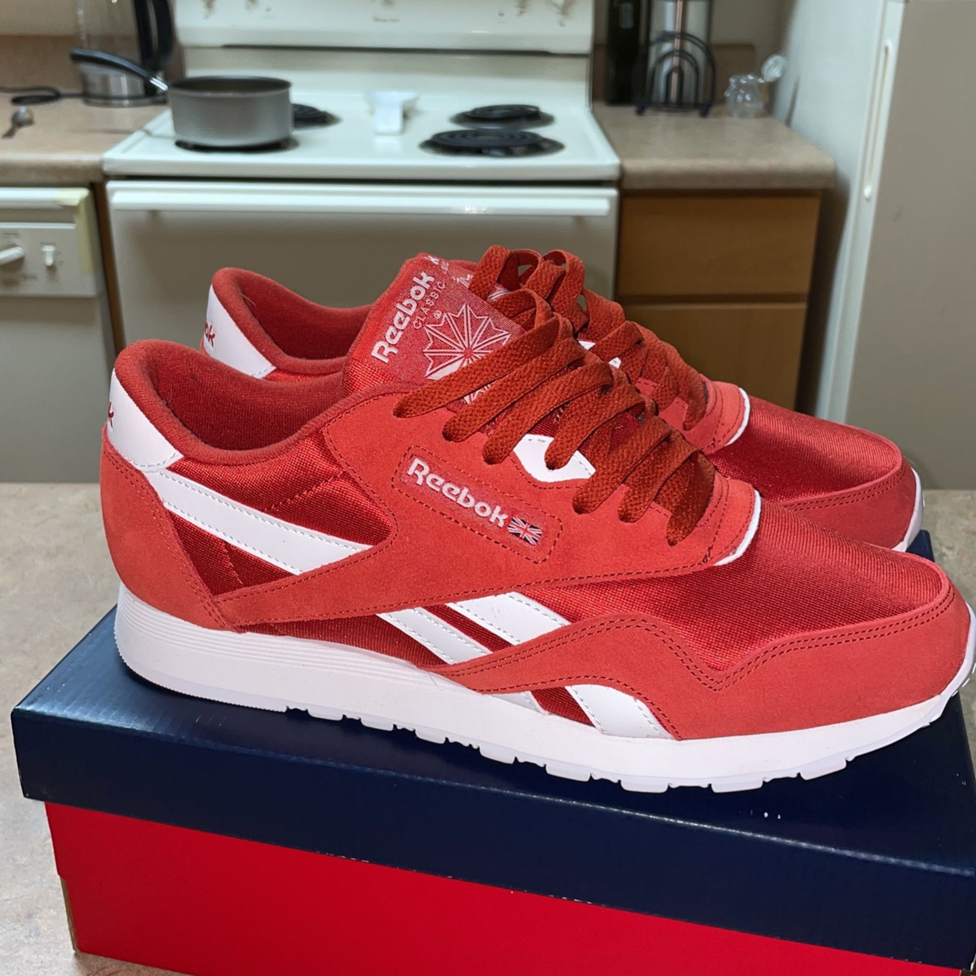 Fashion reebok classic nylon red