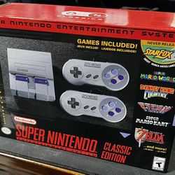 Super Nintendo Mini brand new CIB