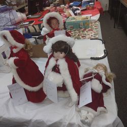 Christmas Dolls 