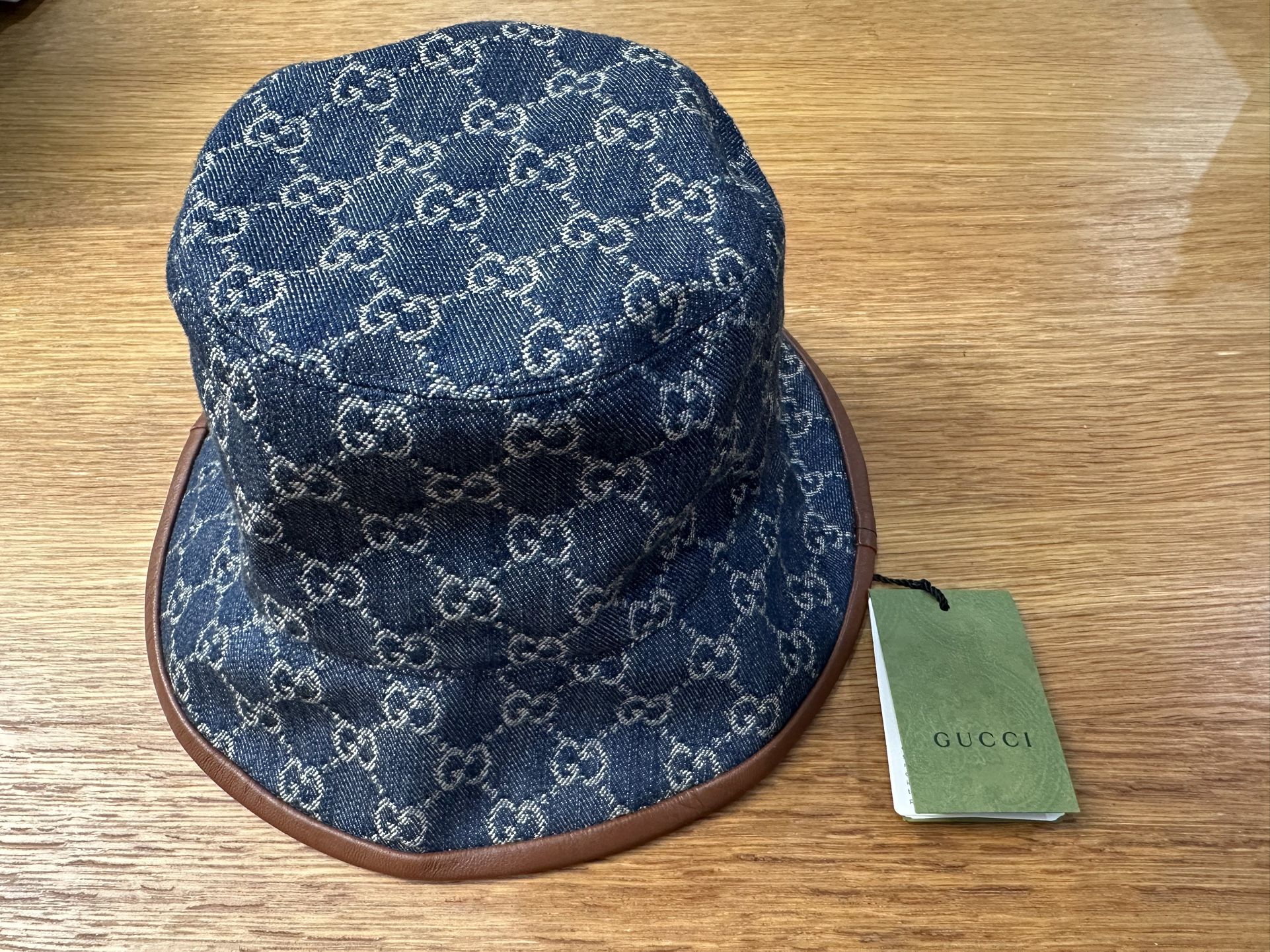 Gucci Oscar hat